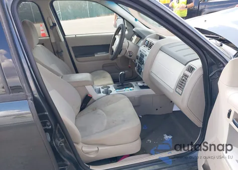 2009 Mercury Mariner V6 из США, поврежденный, VIN 4M2CU91G99KJ01065